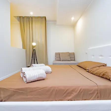 Porta Venezia - W/sauna Daire *