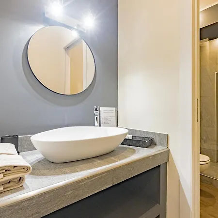 Porta Venezia - W/sauna Apartamento
